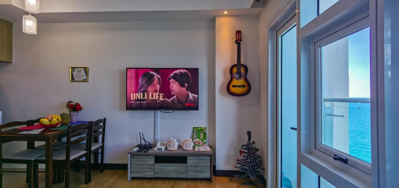 막탄 Oceanfront At Arterra, Fast Wifi, Nflix, Kitchen -C 빌라 외부 사진